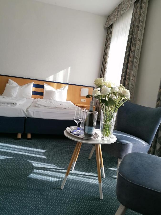 Hotel Wendelstein Розенхайм Екстериор снимка