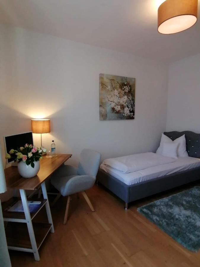 Hotel Wendelstein Розенхайм Екстериор снимка