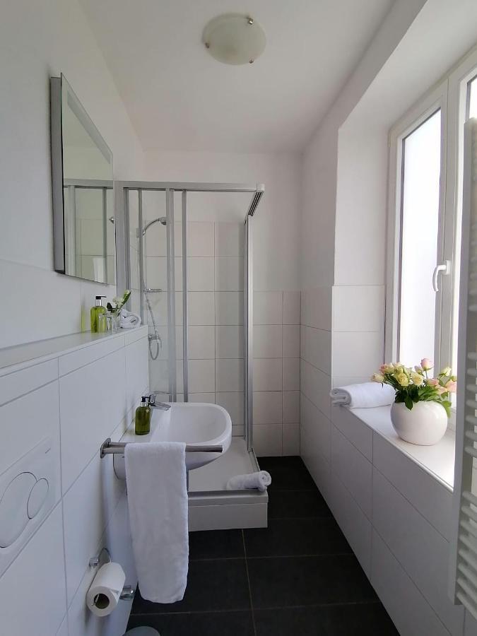 Hotel Wendelstein Розенхайм Екстериор снимка
